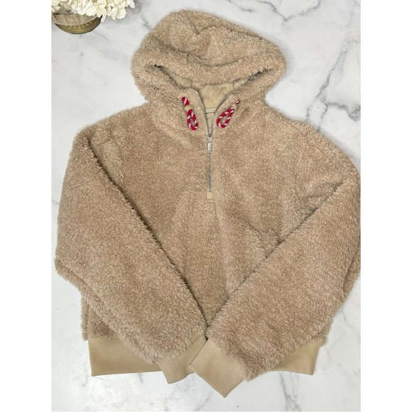 Lululemon Oh So Sherpa Half Zip in Trench - Picture 2 of 4